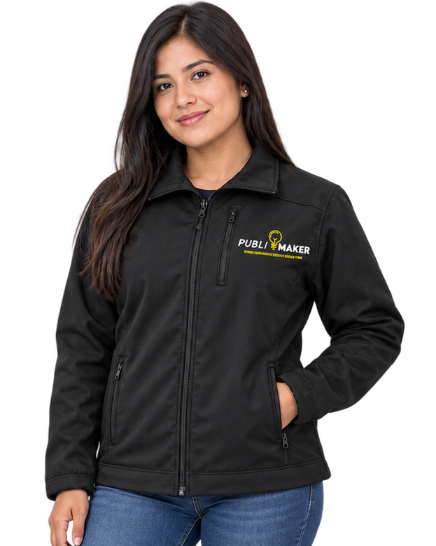 Casaca Soft Shell puesta por mujer